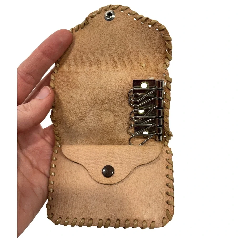 Vintage Tan Leather Whipstitch Key Case Wallet 6 Hook Holder with Coin Pouch